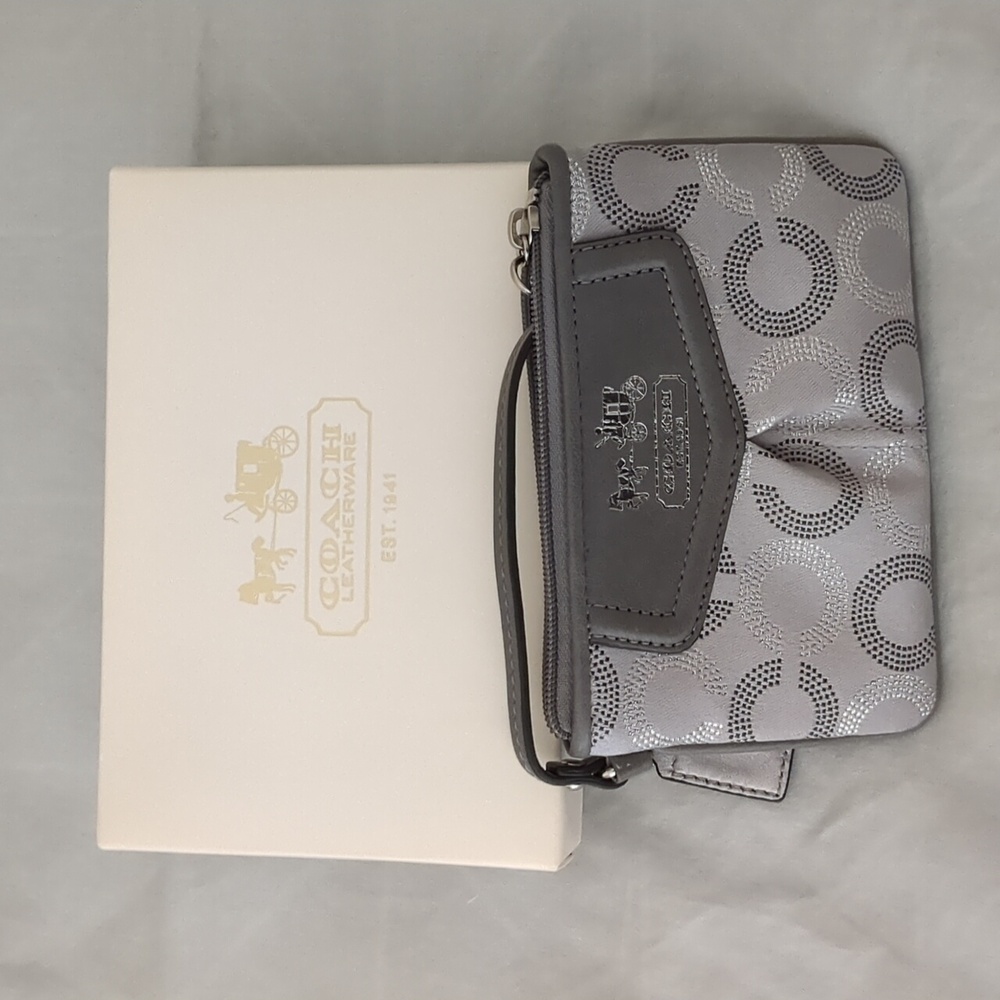 Coach coin pouch